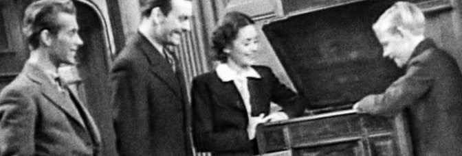 Dick Tracy (1937, Ray Taylor and Alan James), Chapter 11: Harbor&nbsp;Pursuit